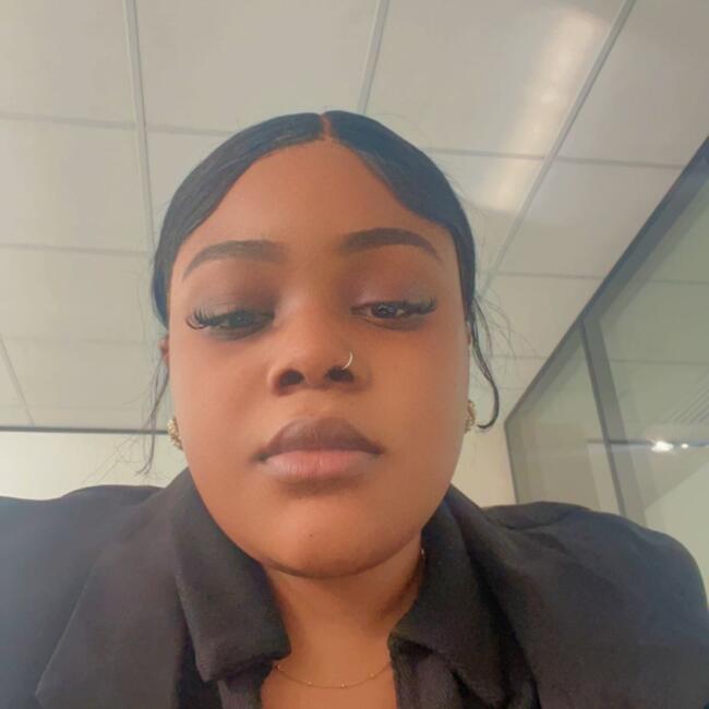 Babysitter in Clamart: Djeynaba