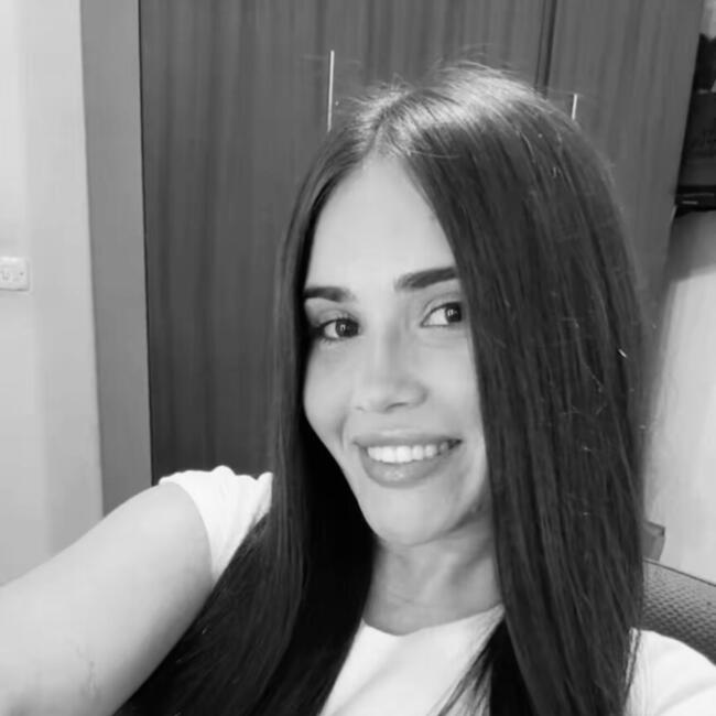 Nanny in Cartagena: Licet