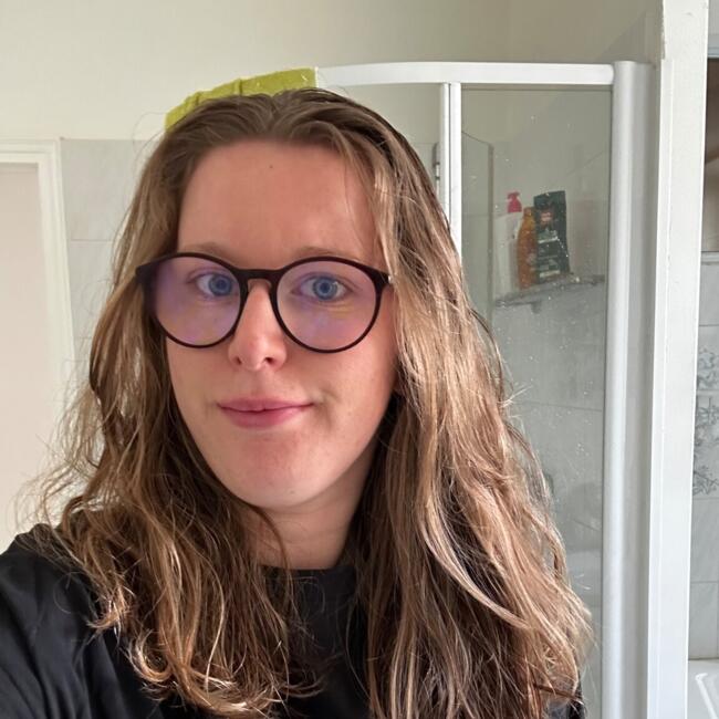 Babysitter in Trélou-sur-Marne: Laurine