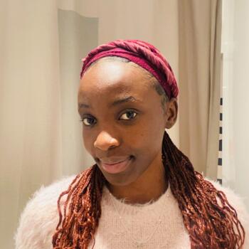 Babysitter in Clermont-Ferrand: Maria