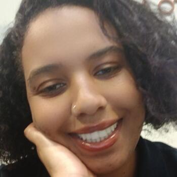 Babá em Ipatinga: Debora