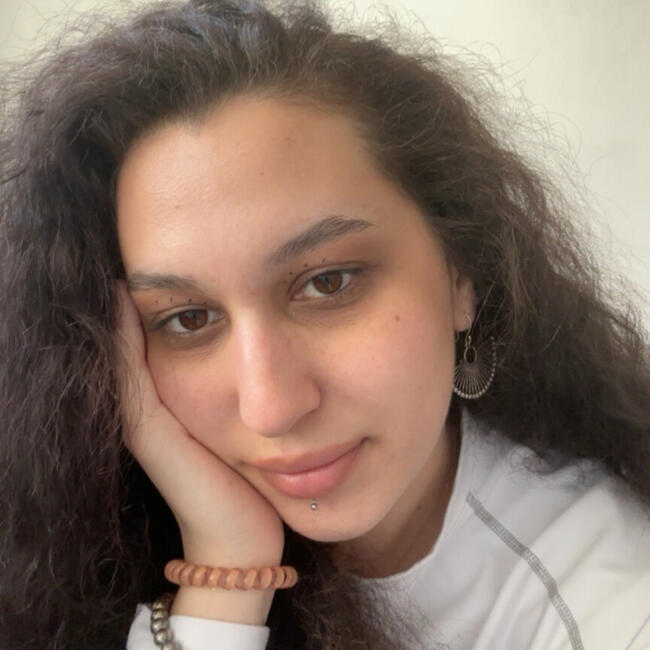 Babysitter in Berlin: Laura