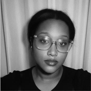 Babysitter in Marinha Grande: Daniela