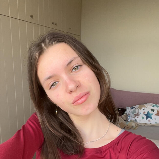 Babysitter in Brasschaat: Helena