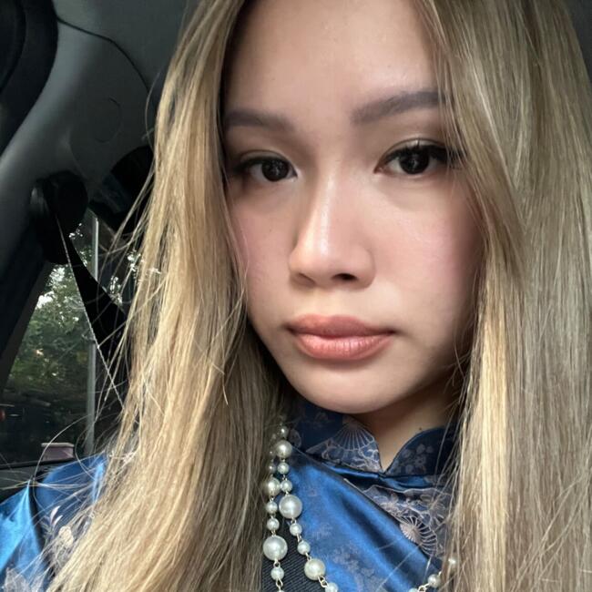 Babysitter in Vancouver: Kyra