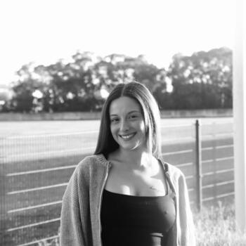 Babysitter in Sintra: Carolina