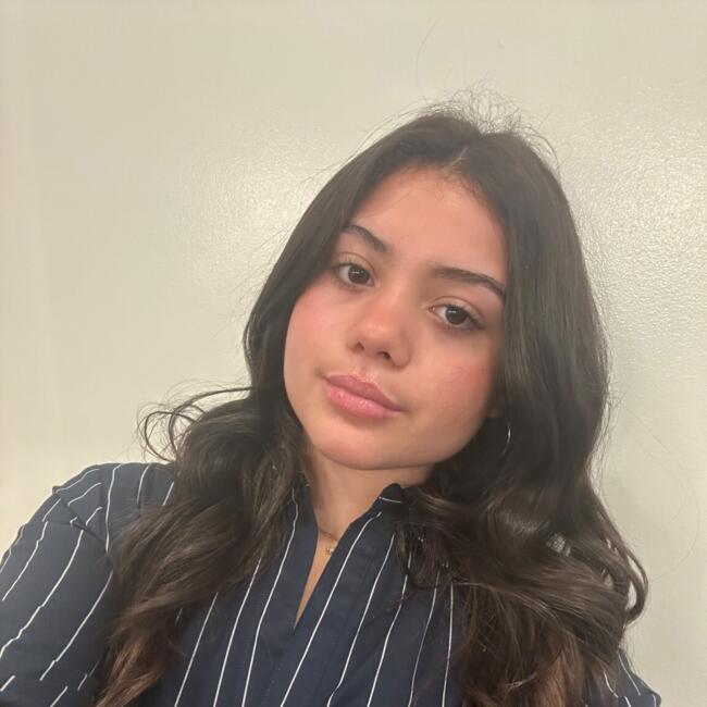 Nanny in Portland: Emily