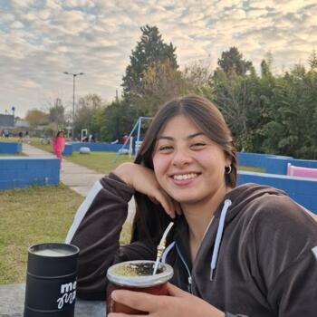 Babysitter in Pilar: Milagros