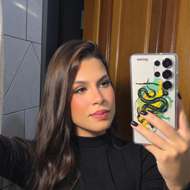 Babysitter in Brasília: Michelle