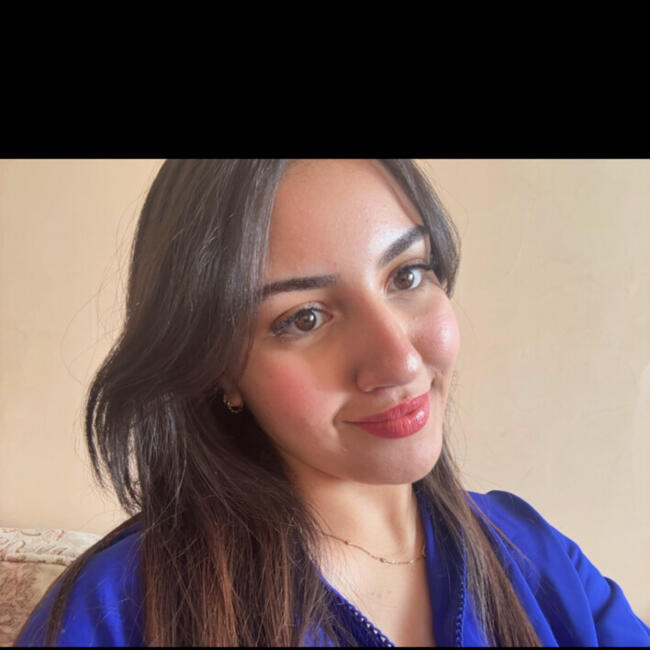 جليسة أطفال في الدار البيضاء: Amina