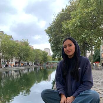 Babysitter in Paris: Nicol