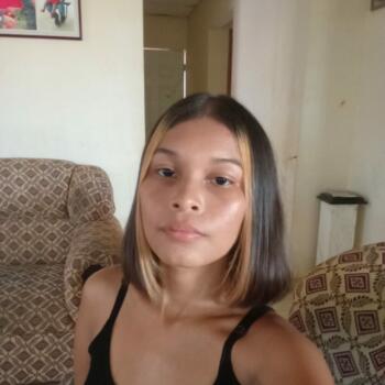 Babysitter in Canto del Llano: Evelyn