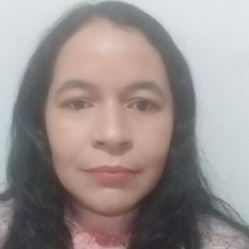 Babysitter in Águas Lindas de Goiás: Marcela