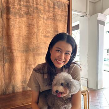 Babysitter in Singapore: Sarah