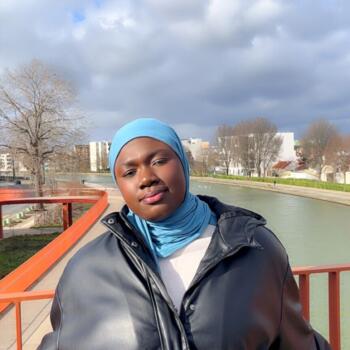 Babysitter in Reims: Fatoumata