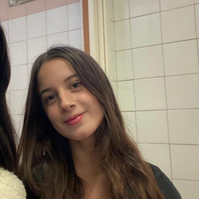Babysitter in Albufeira: Beatriz