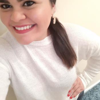 Babysitter Leiria: Laura