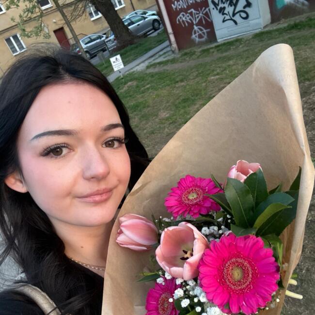 Opiekunka do dziecka w Poznań: Weronika