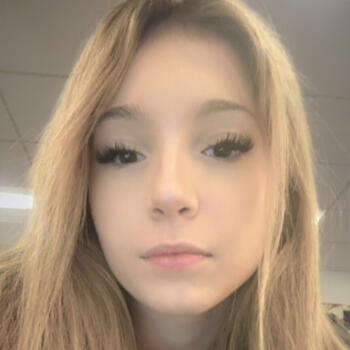 Babysitter in Rocky River: Jennifer