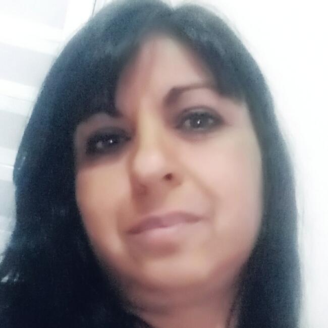 Babá em São José dos Campos: Giane