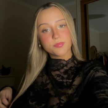 Babysitter in Santo António da Charneca: Beatriz