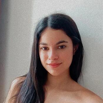 Babá em Novo Hamburgo: Larissa