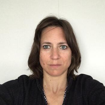 Babysitter in London: Alex