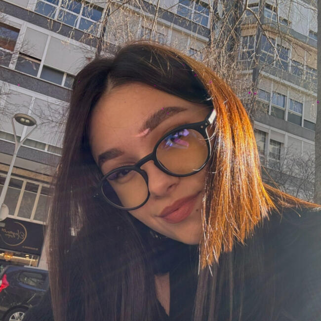 Babysitter in Belgrade: Jelena