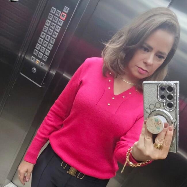 Babysitter in São Paulo: Kelly
