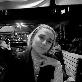 Babysitter in Amstelveen: Nora