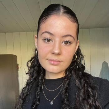 Babysitter in Saint-Géréon: Maïa