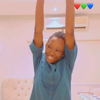 Babysitter in Riyadh: Amina