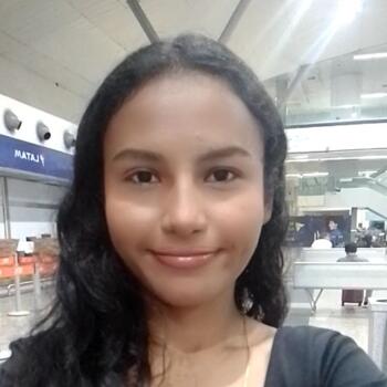 Babysitter in Foz do Iguaçu: Mariana