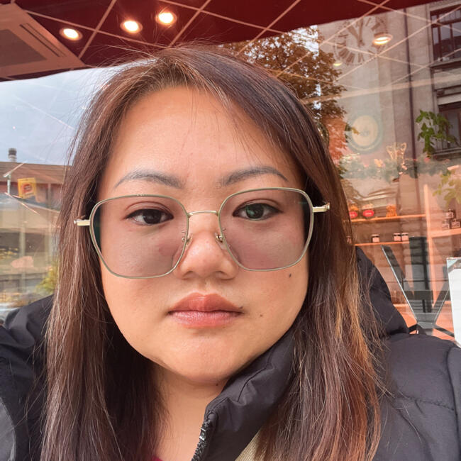 Tata a Ginevra: Jhoy