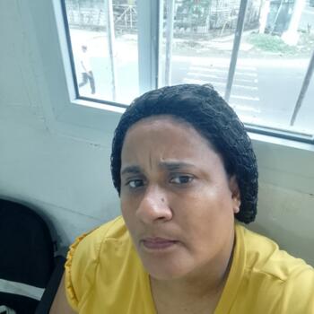 Babysitter Panama City: Rebeca