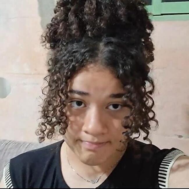 Babysitter in Luziânia: Luíza