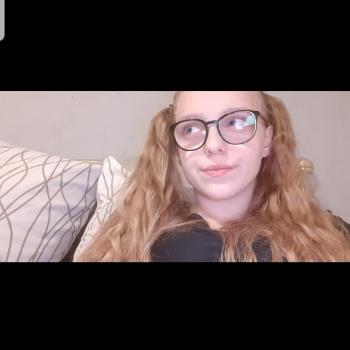 Babysitter in Sivry-Rance: Oceane