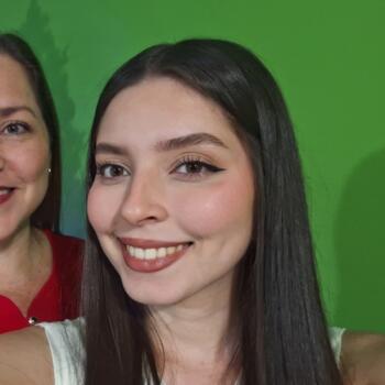 Babysitter in Heredia: Monica