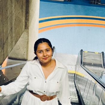 Babysitter in Montreal: Navpreet