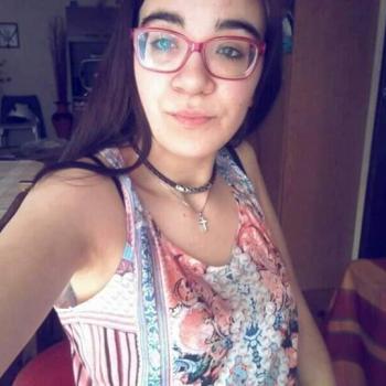 Babysitter Leiria: Ana