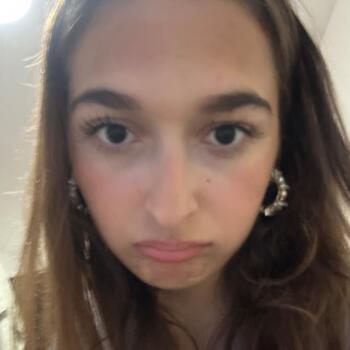 Babysitter Schilde: Selenay