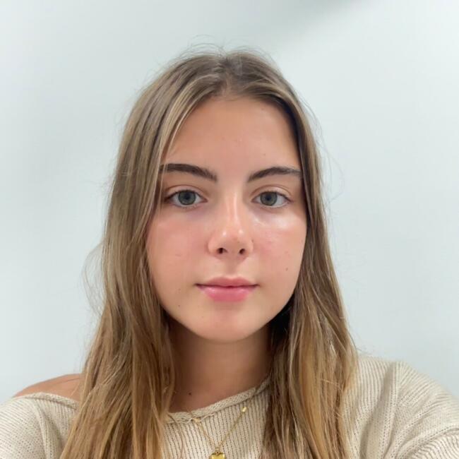 Babysitter in Braga: Alexandra