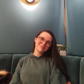 Babysitter in Les Martres-dArtière: Lauriane