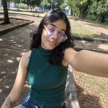 Babysitter in Senador Canedo: Amanda