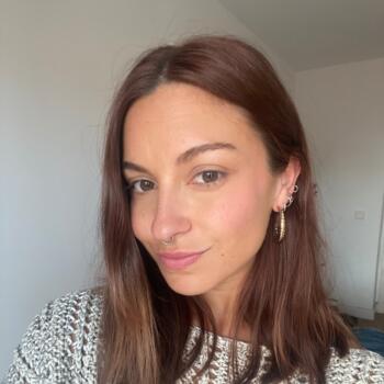 Babysitter in Majadahonda: Paula