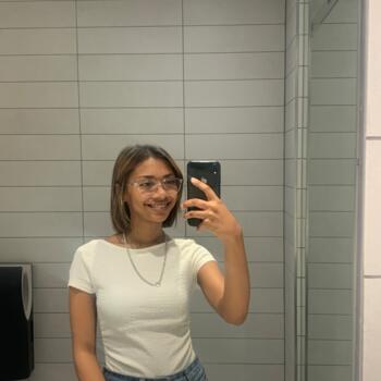 Babysitter in Port Elizabeth: Zoe