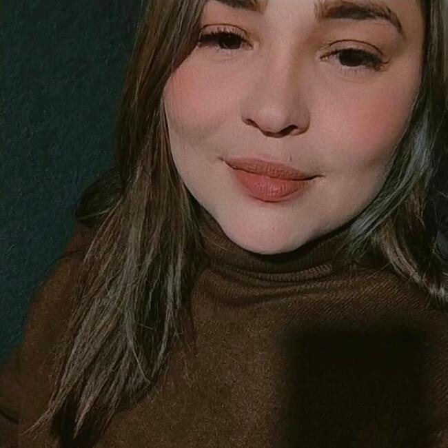 Babysitter in Curitiba: Kamily