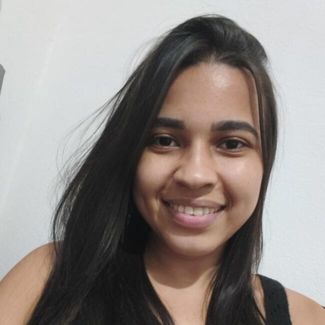 Babysitter in Cachoeiro de Itapemirim: Juliana