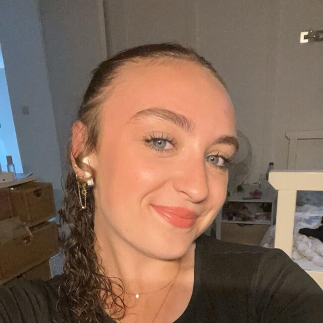 Babysitter in Berck: Florie