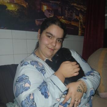 Babysitter in São Pedro do Sul: Carina